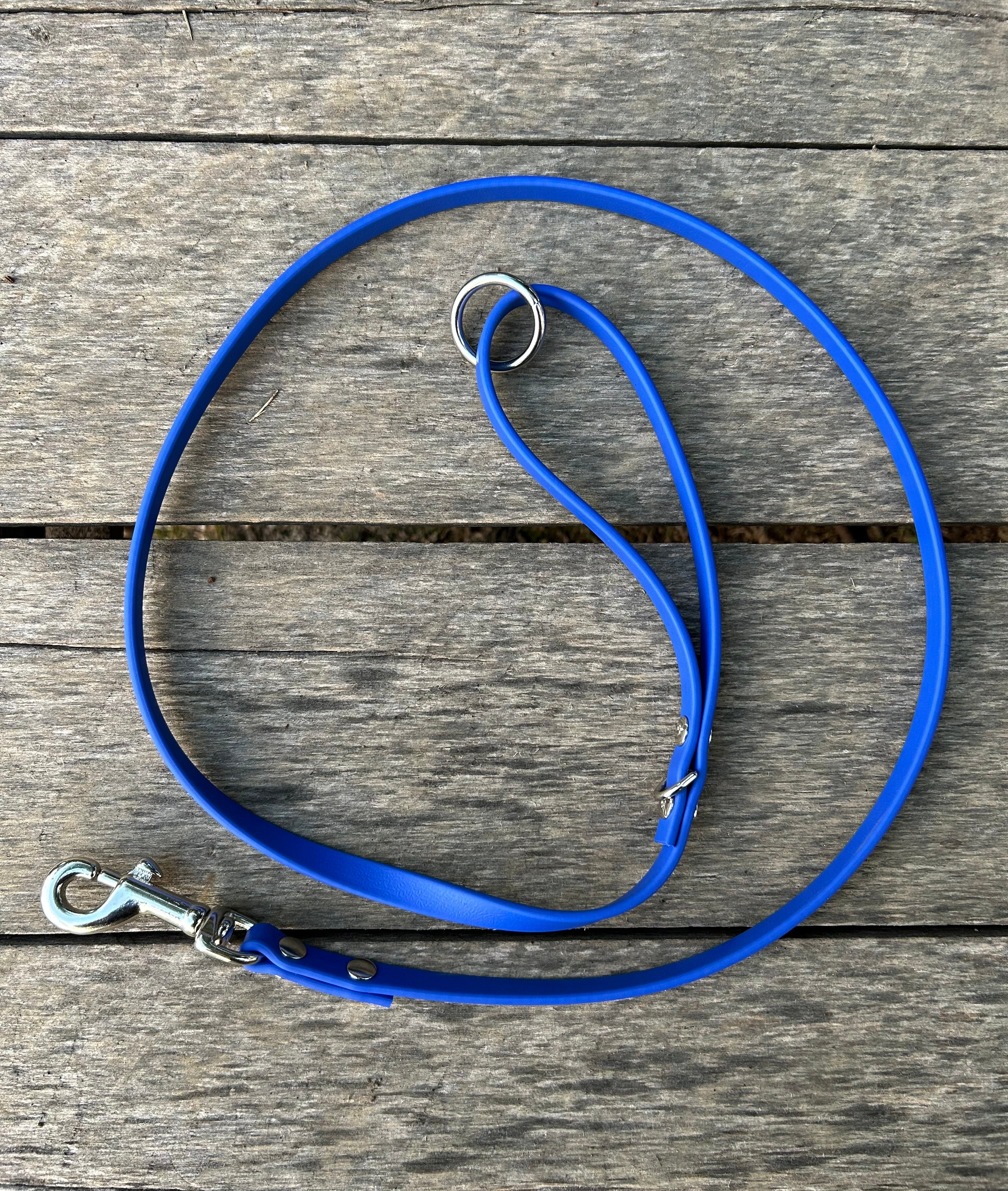 Heavy-duty Biothane dog traffic lead